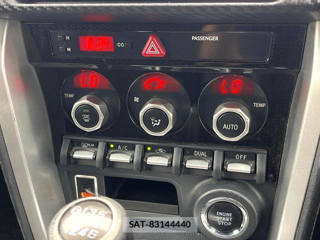 Toyota 86 2018-06 8854454-6