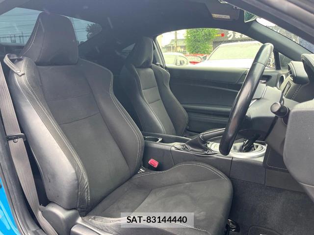 Toyota 86 2018-06 8854454-8