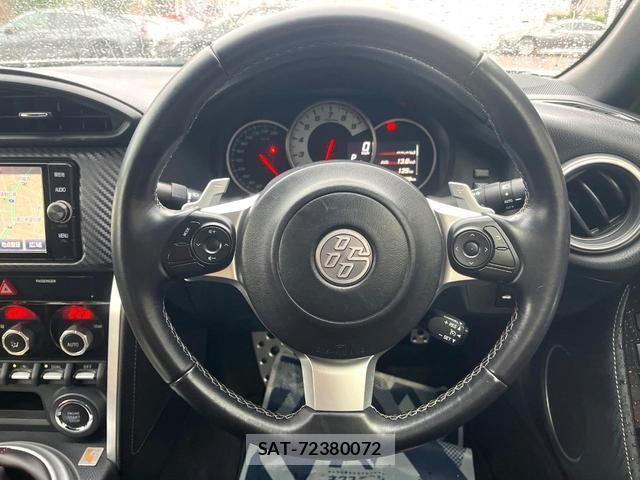 Toyota 86 2018-09 8854456-10