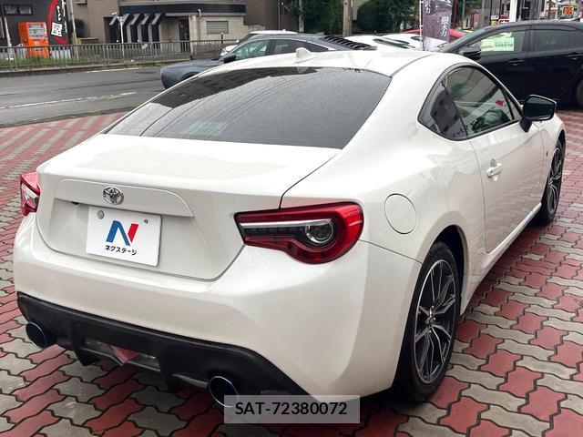 Toyota 86 2018-09 8854456-16