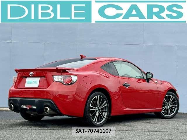 Toyota 86 2013-11 8854920-6