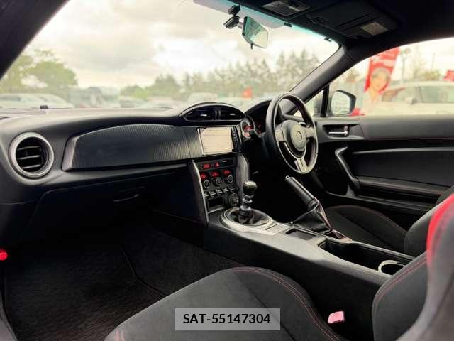 Toyota 86 2013-03 8854922-10