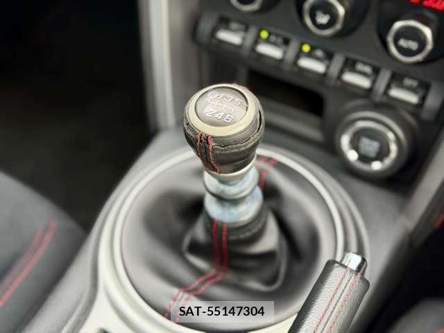 Toyota 86 2013-03 8854922-19