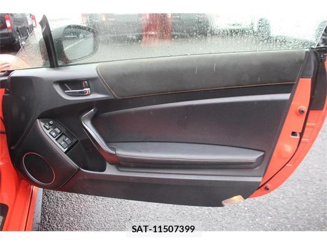 Toyota 86 2017-04 8855601-17