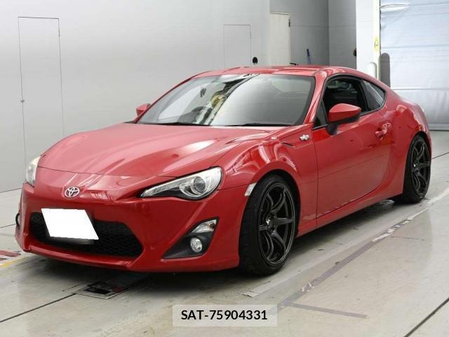 Toyota 86 2012-08 8855884-1
