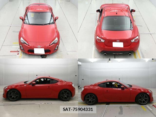 Toyota 86 2012-08 8855884-8