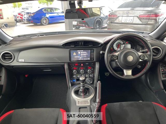 Toyota 86 2020-03 8856206-1