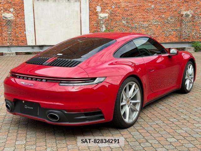 Porsche 911 2020-04 8853984-1