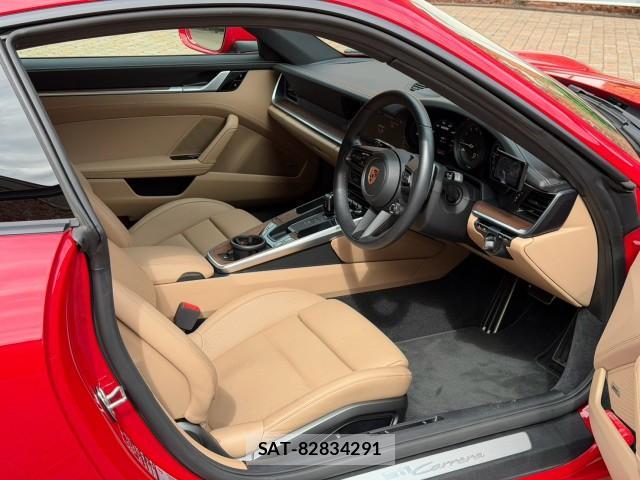 Porsche 911 2020-04 8853984-2