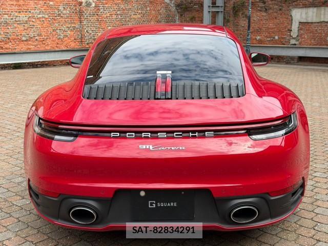 Porsche 911 2020-04 8853984-4