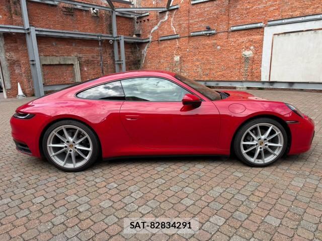 Porsche 911 2020-04 8853984-6
