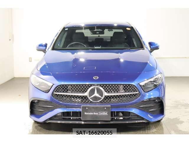 Mercedes Benz A-CLASS 2025-04 8856170-5