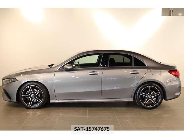 Mercedes Benz A-CLASS 2025-04 8856171-15
