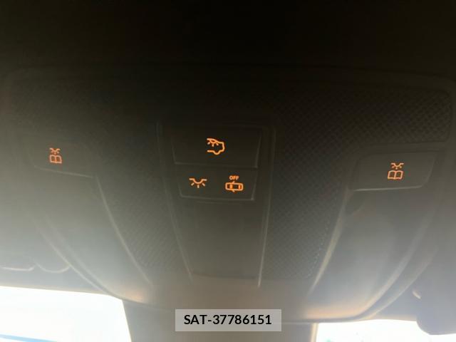 Mercedes Benz A-CLASS 2013-12 8853871-10