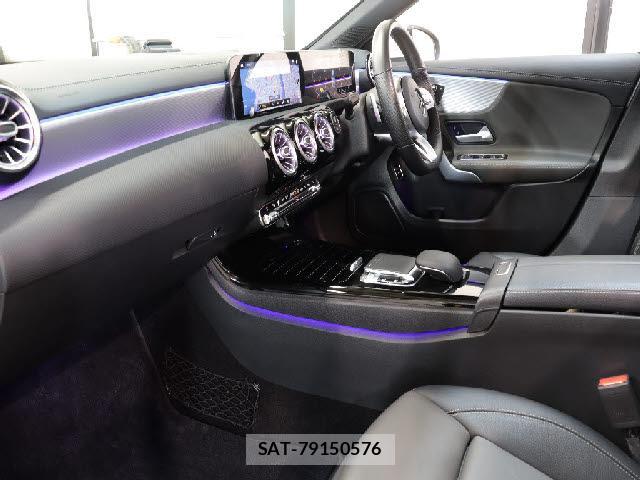 Mercedes Benz A-CLASS 2020-03 8854472-1