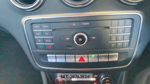 Mercedes Benz A-CLASS 2017-09 8855940-11