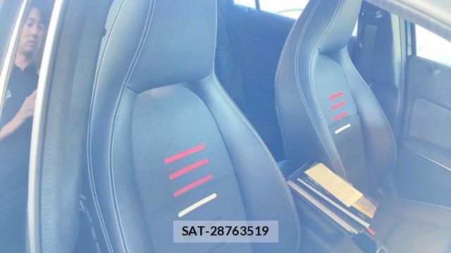 Mercedes Benz A-CLASS 2017-09 8855940-15