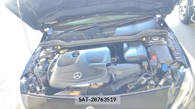 Mercedes Benz A-CLASS 2017-09 8855940-19