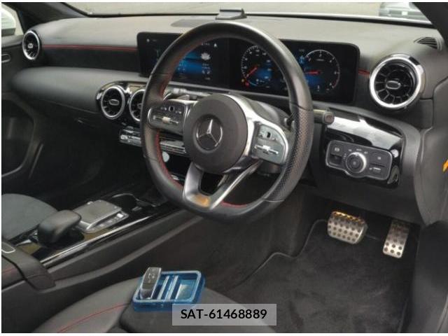 Mercedes Benz A-CLASS 2021-08 8856639-2