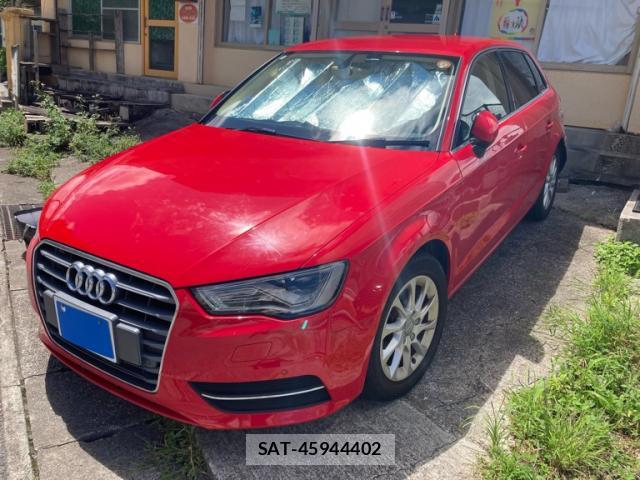 Audi E-TRON 2016-02 8855257-1