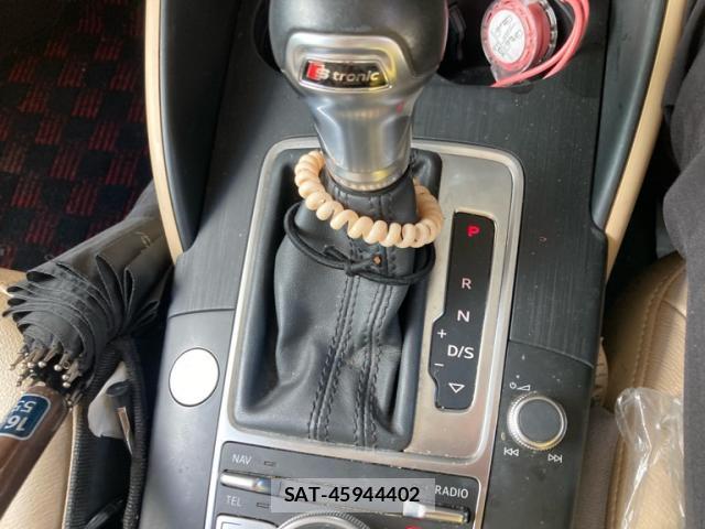 Audi E-TRON 2016-02 8855257-17