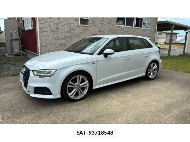 Audi A3 2017-03 8854916-3
