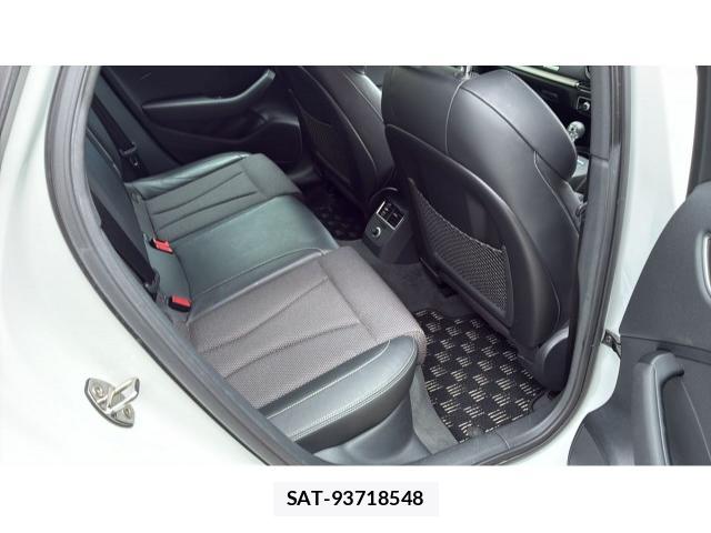 Audi A3 2017-03 8854916-6