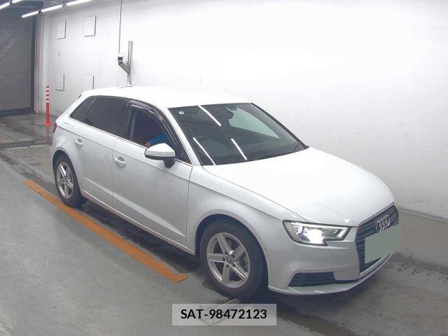 Audi A3 2017-06 8855480-0