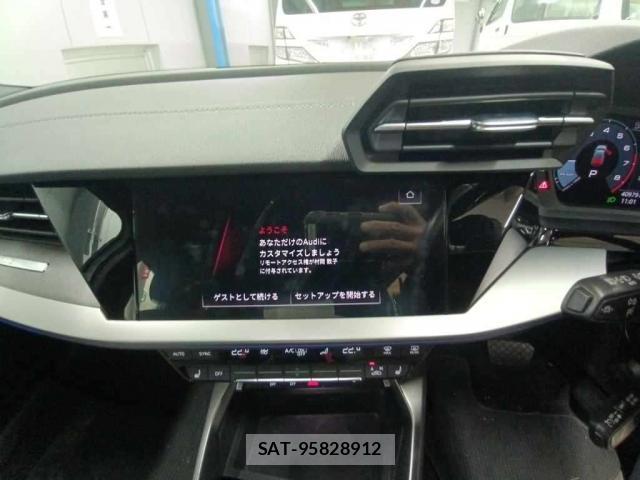 Audi A3 2023-06 8855813-3