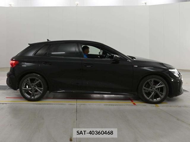 Audi A3 2022-04 8855814-8