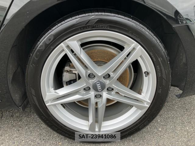 Audi A4 2017-09 8855028-18
