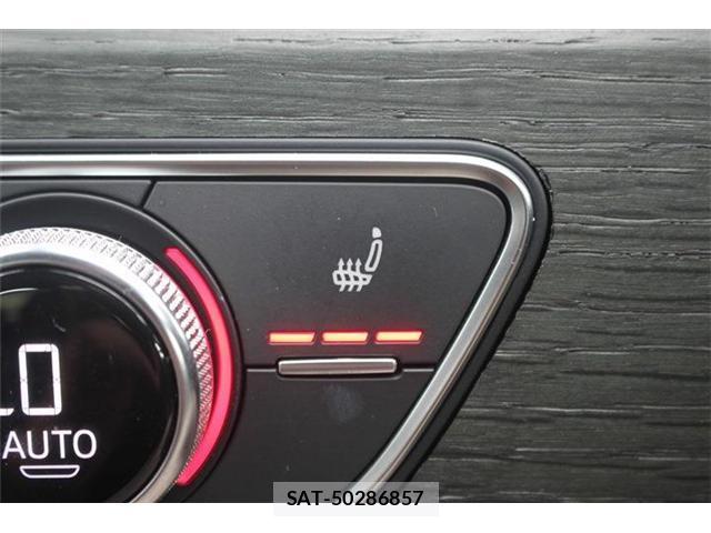 Audi A4 2021-08 8855614-4