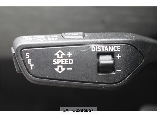 Audi A4 2021-08 8855614-5