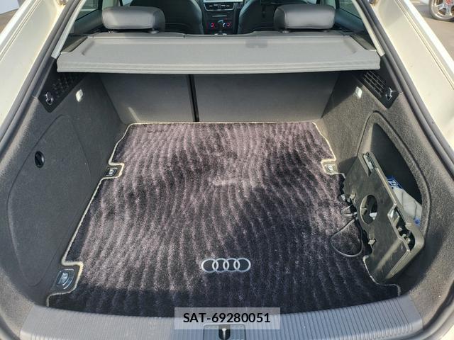 Audi A5 2011-01 8854245-5