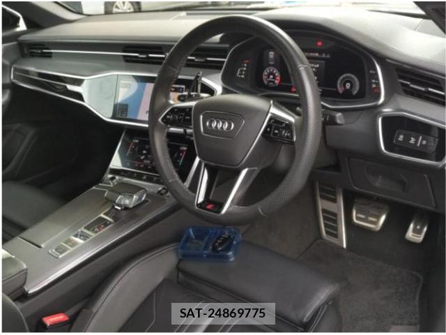 Audi A6 2021-11 8856626-2