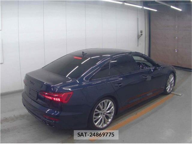 Audi A6 2021-11 8856626-4