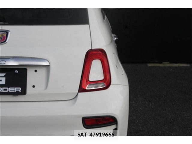Abarth 595 2021-08 8855611-10