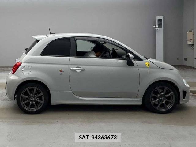 Abarth 595 2020-09 8855764-5