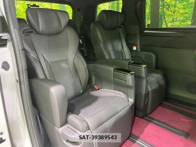 Toyota ALPHARD HYBRID 2024-02 8853840-8