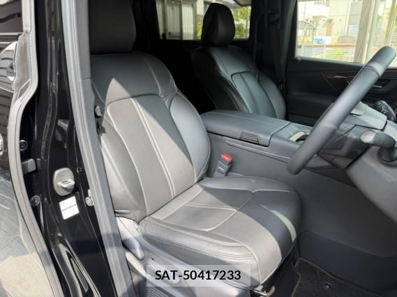 Toyota ALPHARD HYBRID 2025-10 8855332-5