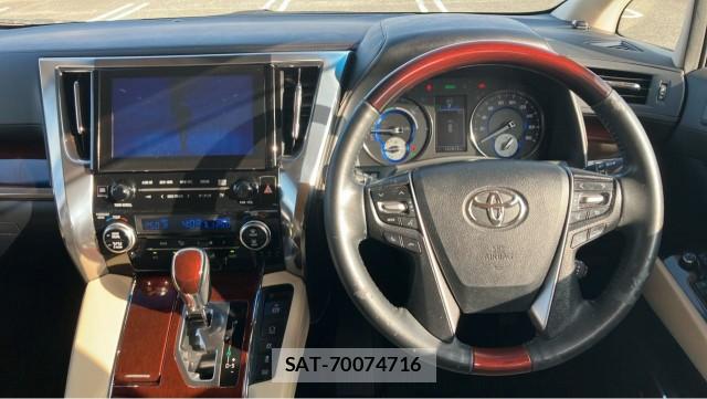 Toyota ALPHARD HYBRID 2015-08 8855339-16