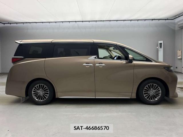 Toyota ALPHARD HYBRID 2023-07 8855796-4