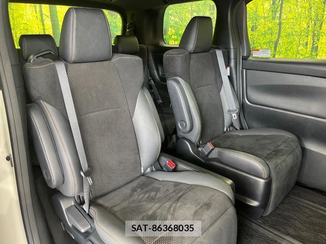 Toyota ALPHARD HYBRID 2021-11 8856667-8