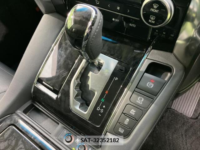 Toyota ALPHARD HYBRID 2022-06 8856836-17