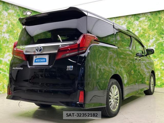 Toyota ALPHARD HYBRID 2022-06 8856836-2
