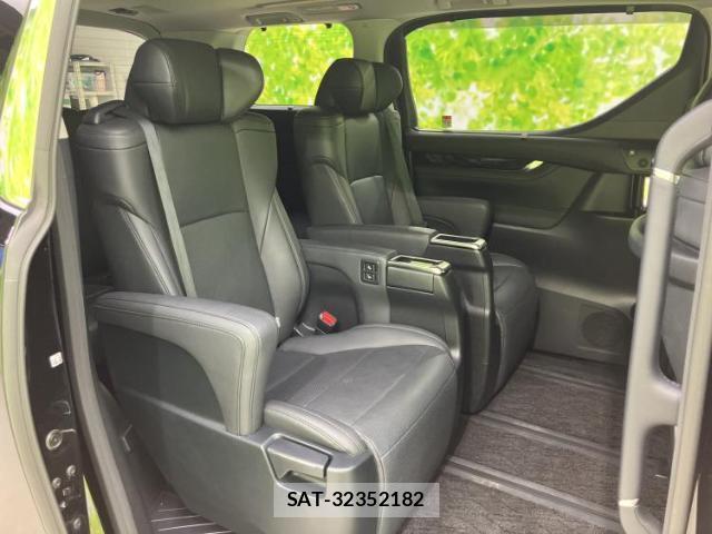 Toyota ALPHARD HYBRID 2022-06 8856836-4