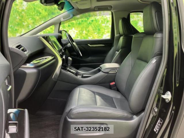 Toyota ALPHARD HYBRID 2022-06 8856836-6
