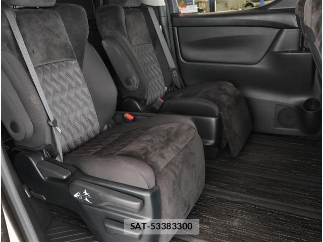 Toyota ALPHARD 2020-05 8853923-12