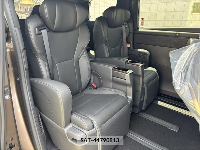 Toyota ALPHARD 2026-04 8854260-5