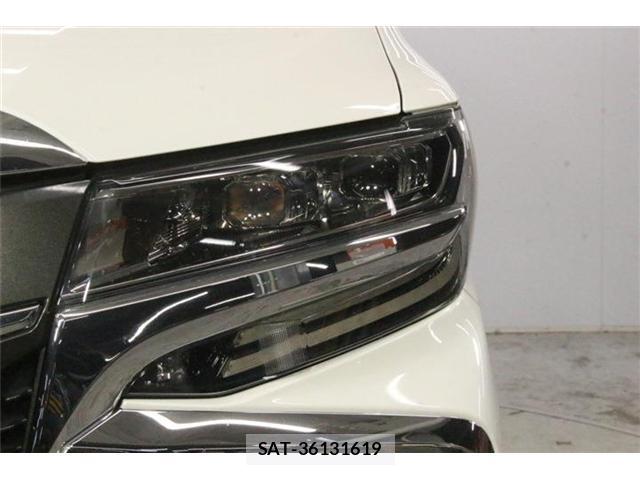 Toyota ALPHARD 2018-05 8854849-14